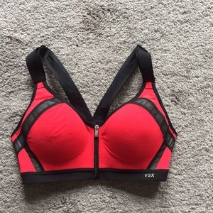 VSx sports bra